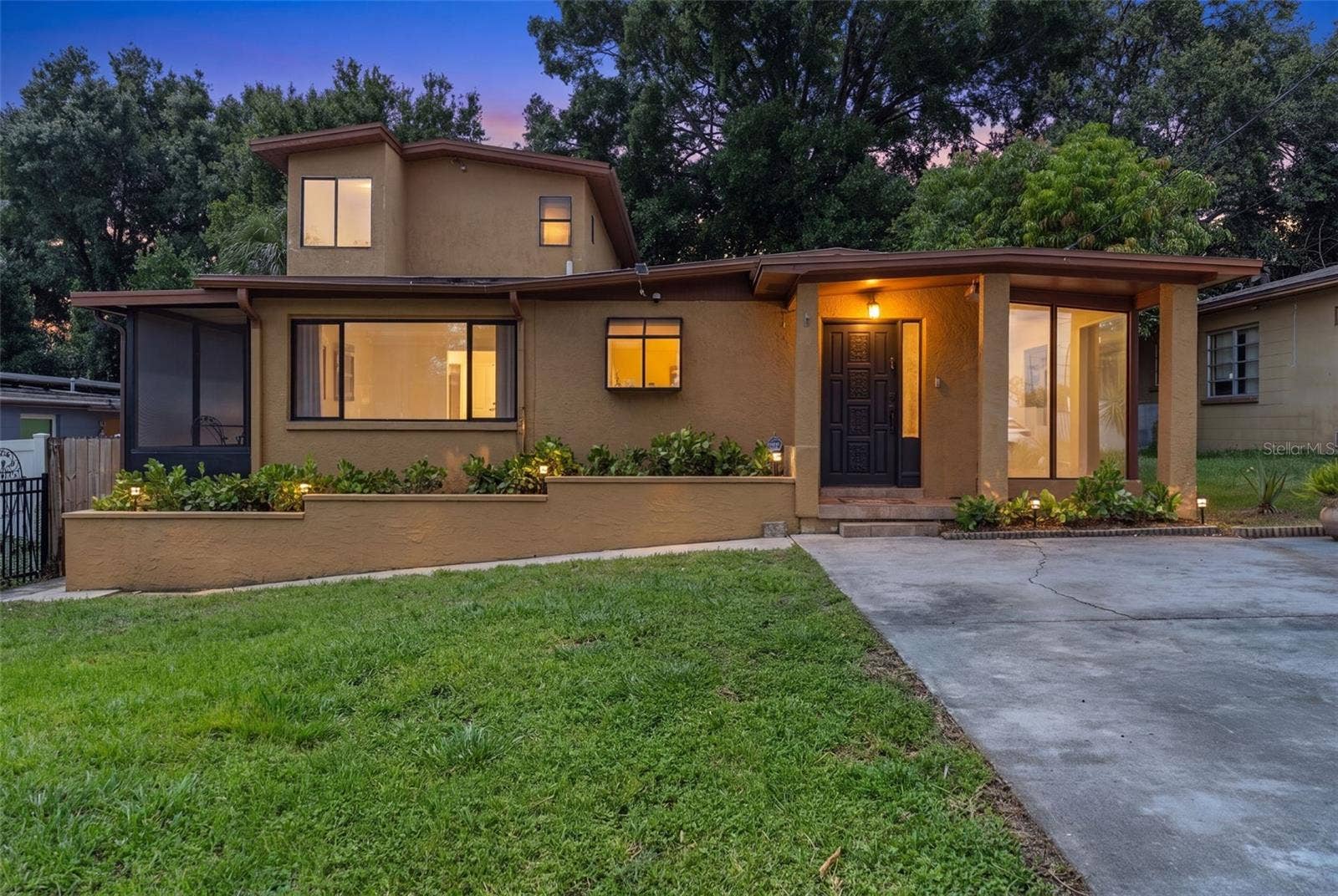 2116 W ABDELLA STREET, Tampa, FL 33607 2116 W ABDELLA STREET, Tampa, FL 33607