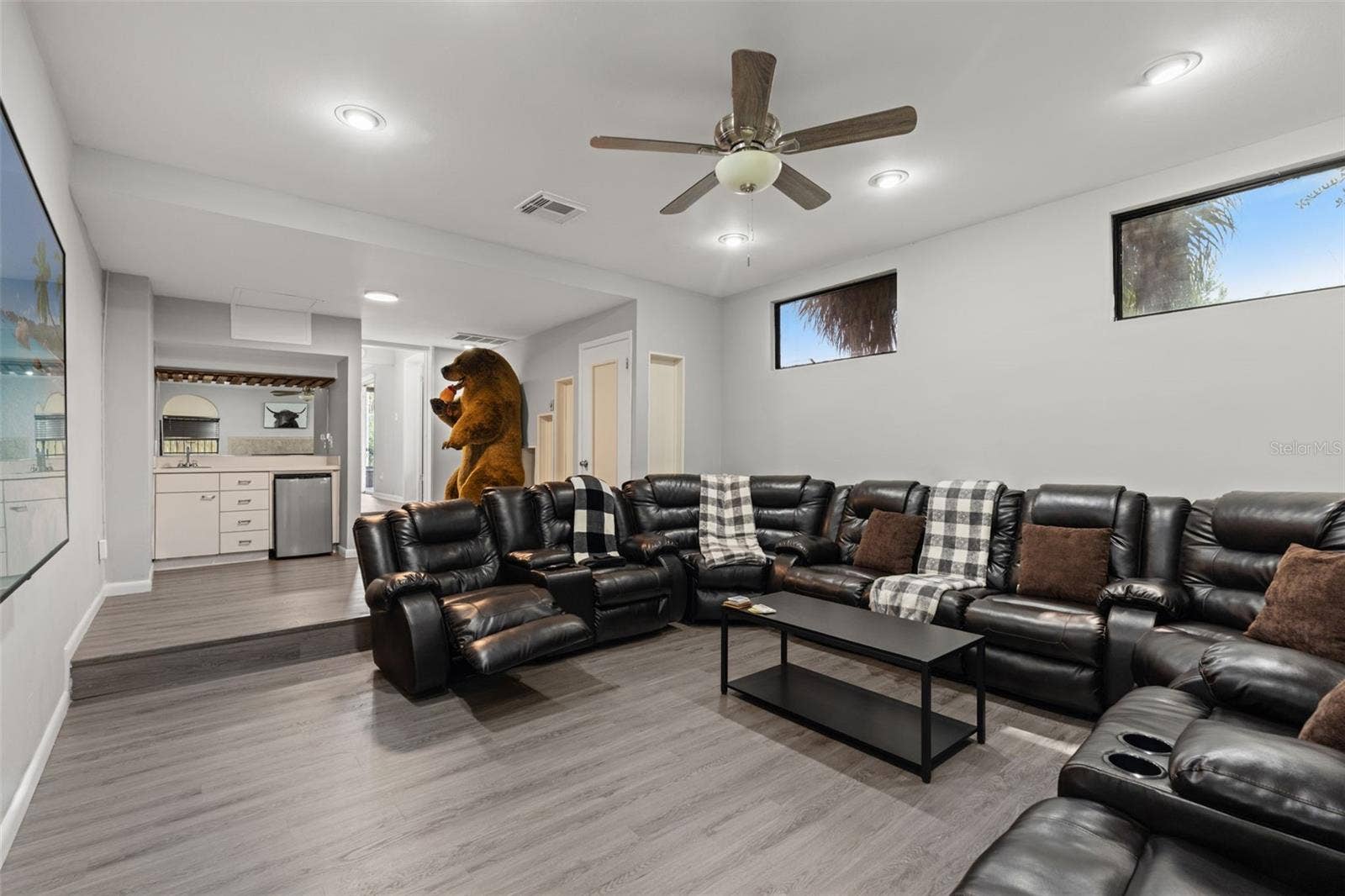 2116 W ABDELLA STREET, Tampa, FL 33607 2116 W ABDELLA STREET, Tampa, FL 33607