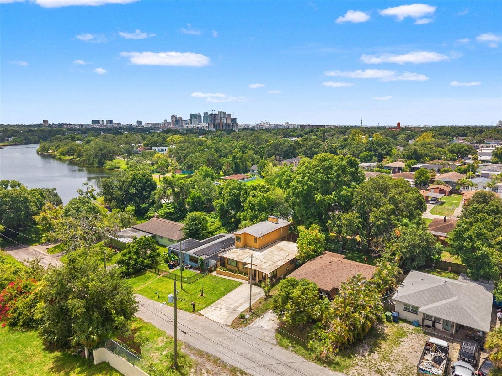 2116 W ABDELLA STREET, Tampa, FL 33607 2116 W ABDELLA STREET, Tampa, FL 33607