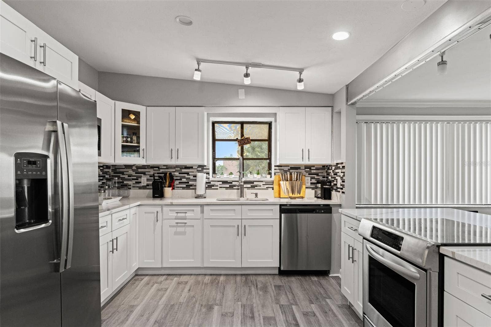 2116 W ABDELLA STREET, Tampa, FL 33607 2116 W ABDELLA STREET, Tampa, FL 33607