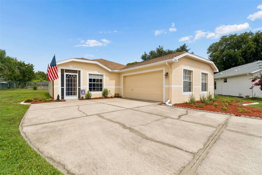 Property photo for 20942 SUNSWEET COURT, Land O Lakes, FL
