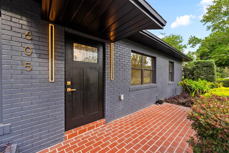 Property photo for 605 N WOODLYNNE AVENUE, Tampa, FL