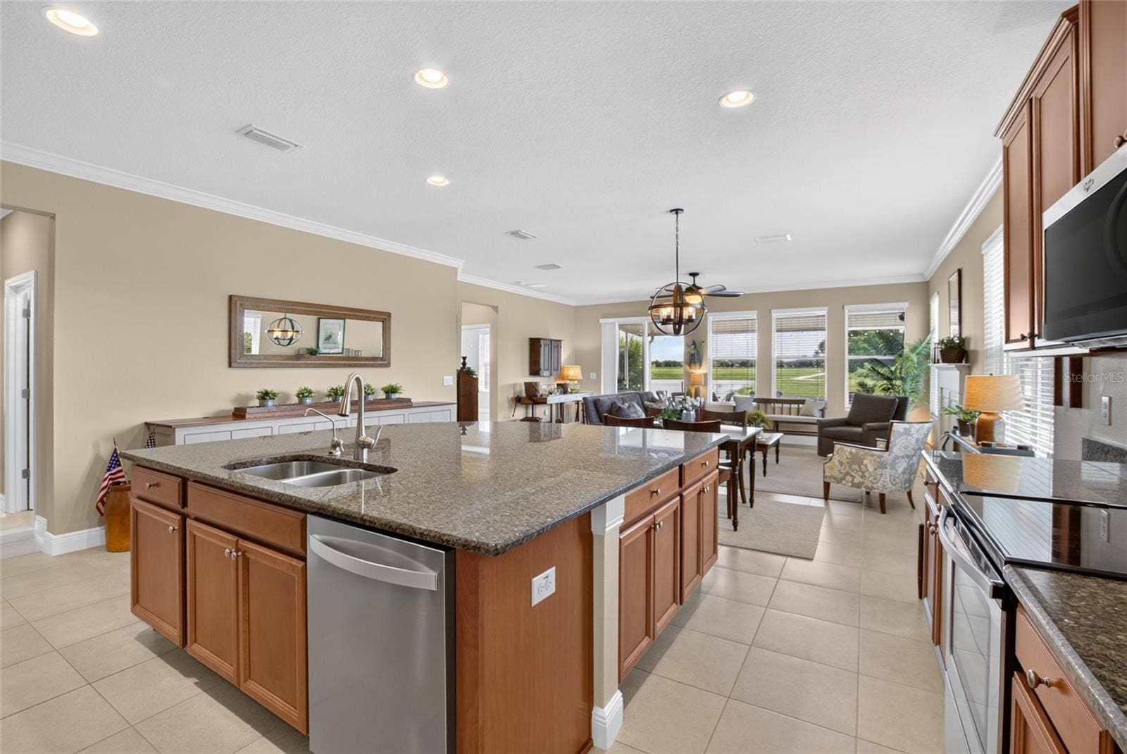 13328 PALMERA VISTA DRIVE, Riverview, FL 33579 13328 PALMERA VISTA DRIVE, Riverview, FL 33579
