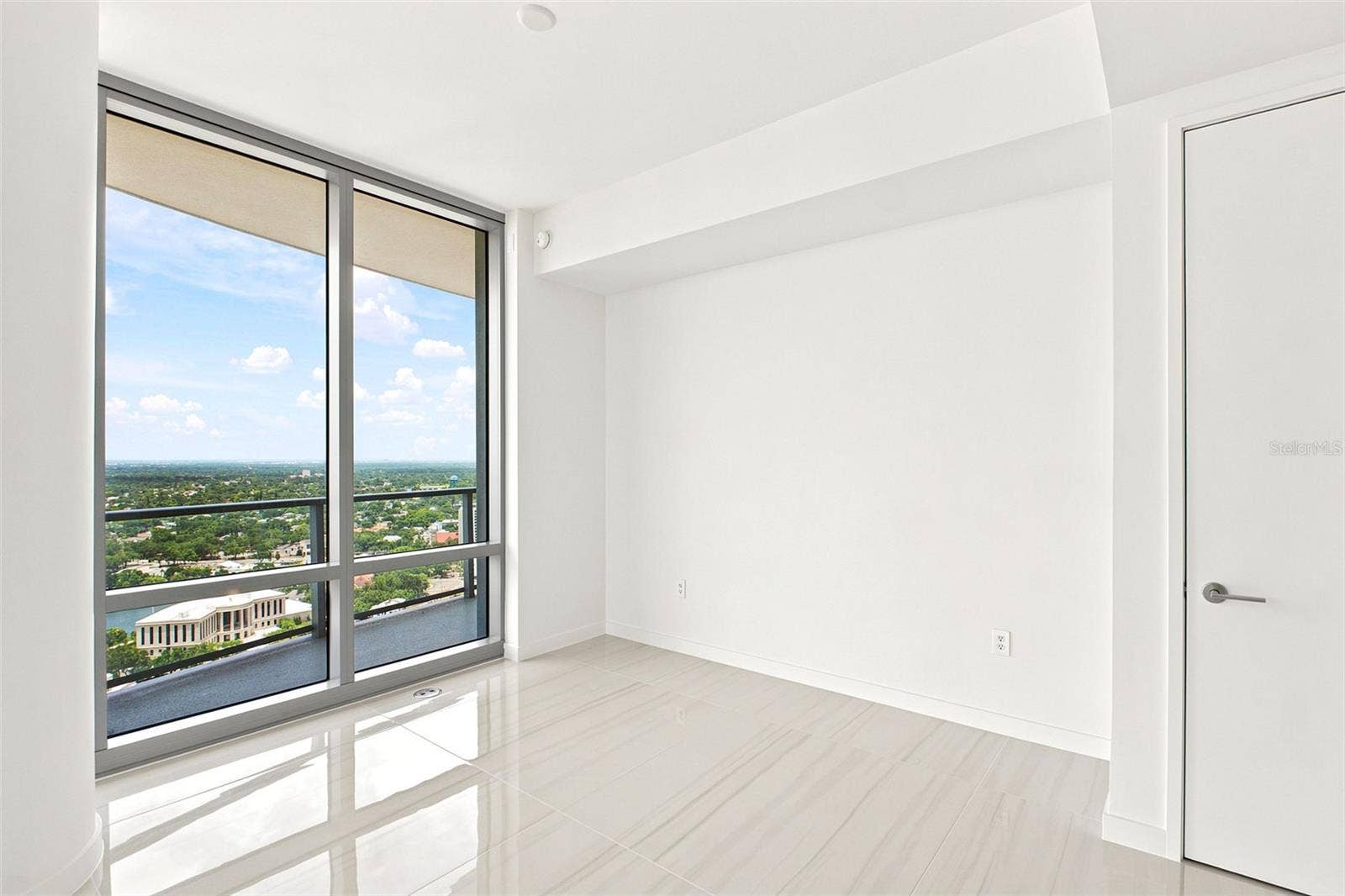 400 CENTRAL AVENUE, #2901, St Petersburg, FL 33701 400 CENTRAL AVENUE, #2901, St Petersburg, FL 33701