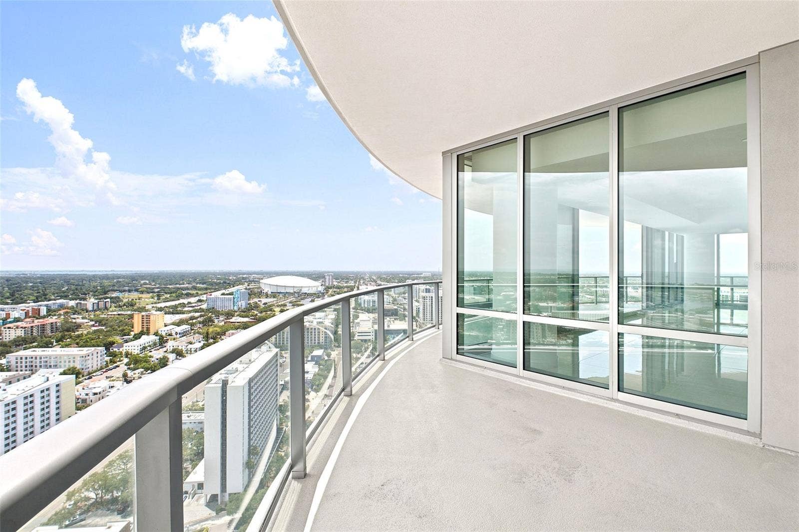 400 CENTRAL AVENUE, #2901, St Petersburg, FL 33701 400 CENTRAL AVENUE, #2901, St Petersburg, FL 33701