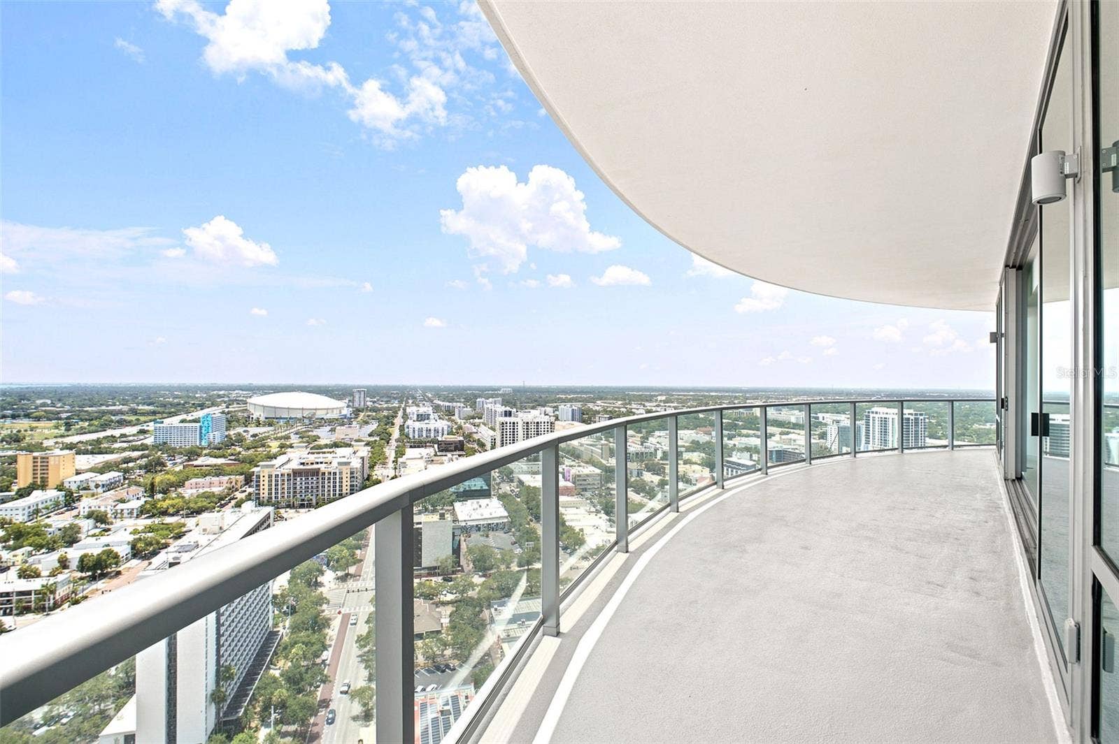 400 CENTRAL AVENUE, #2901, St Petersburg, FL 33701 400 CENTRAL AVENUE, #2901, St Petersburg, FL 33701