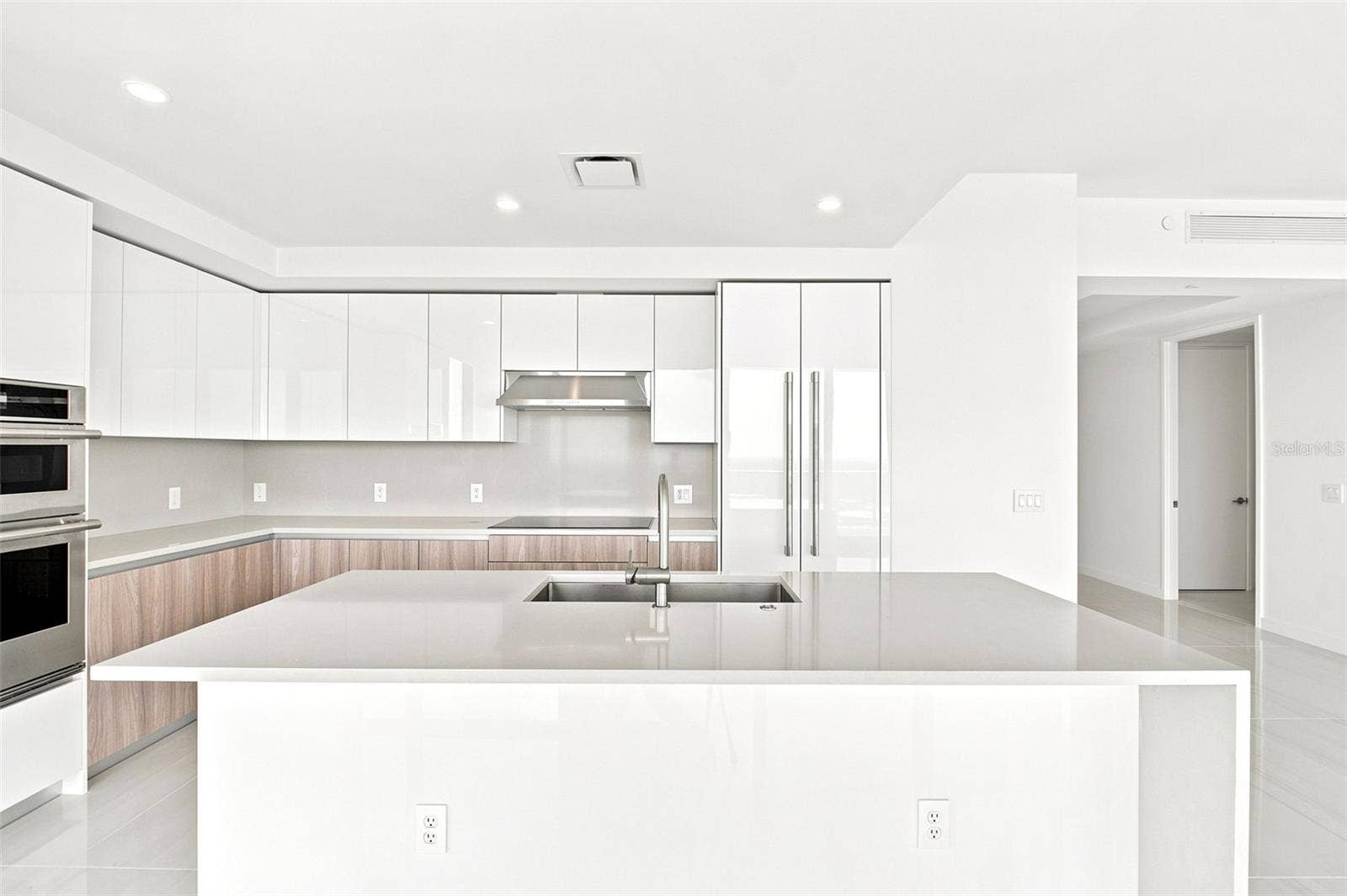 400 CENTRAL AVENUE, #2901, St Petersburg, FL 33701 400 CENTRAL AVENUE, #2901, St Petersburg, FL 33701