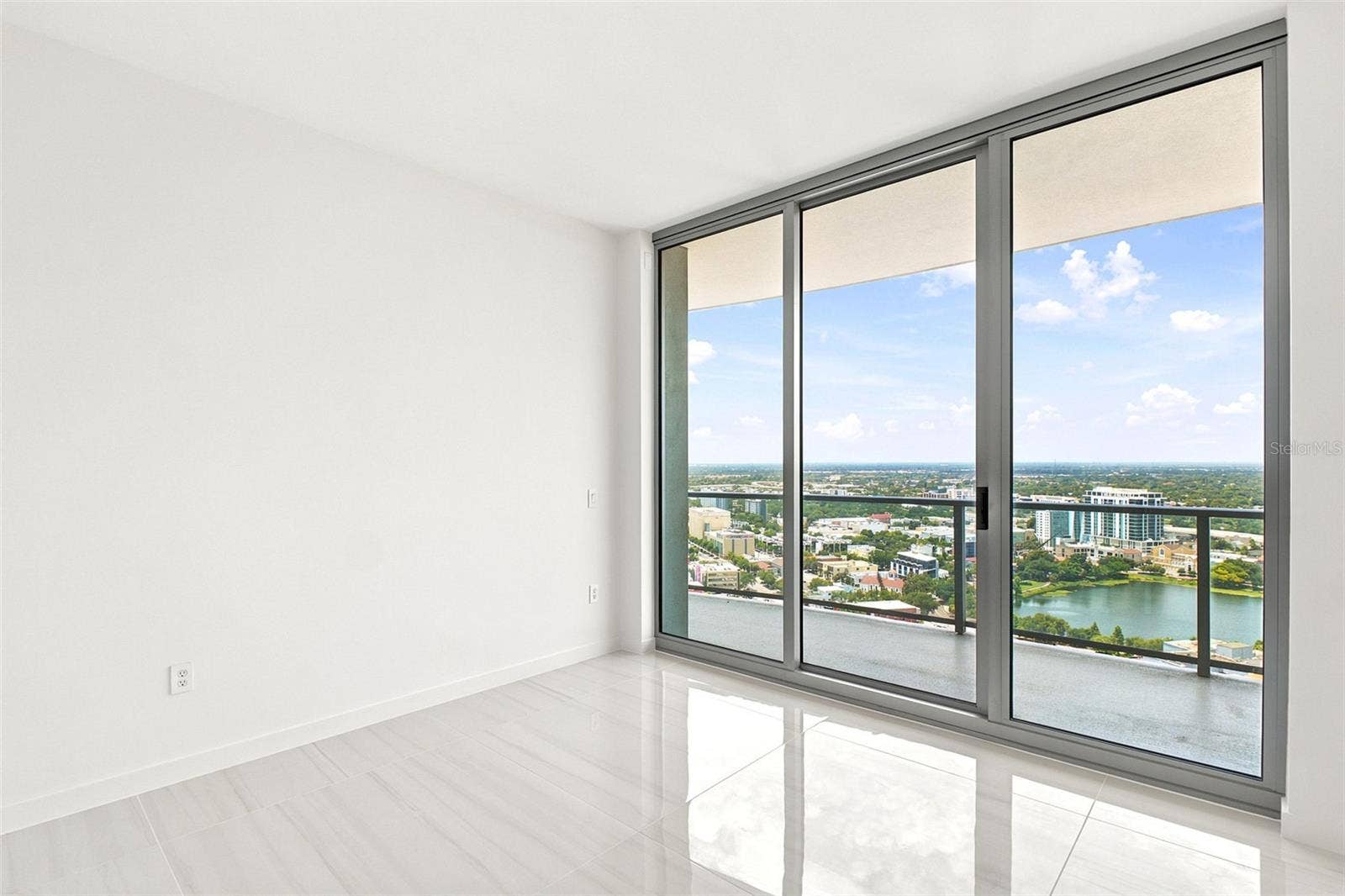 400 CENTRAL AVENUE, #2901, St Petersburg, FL 33701 400 CENTRAL AVENUE, #2901, St Petersburg, FL 33701