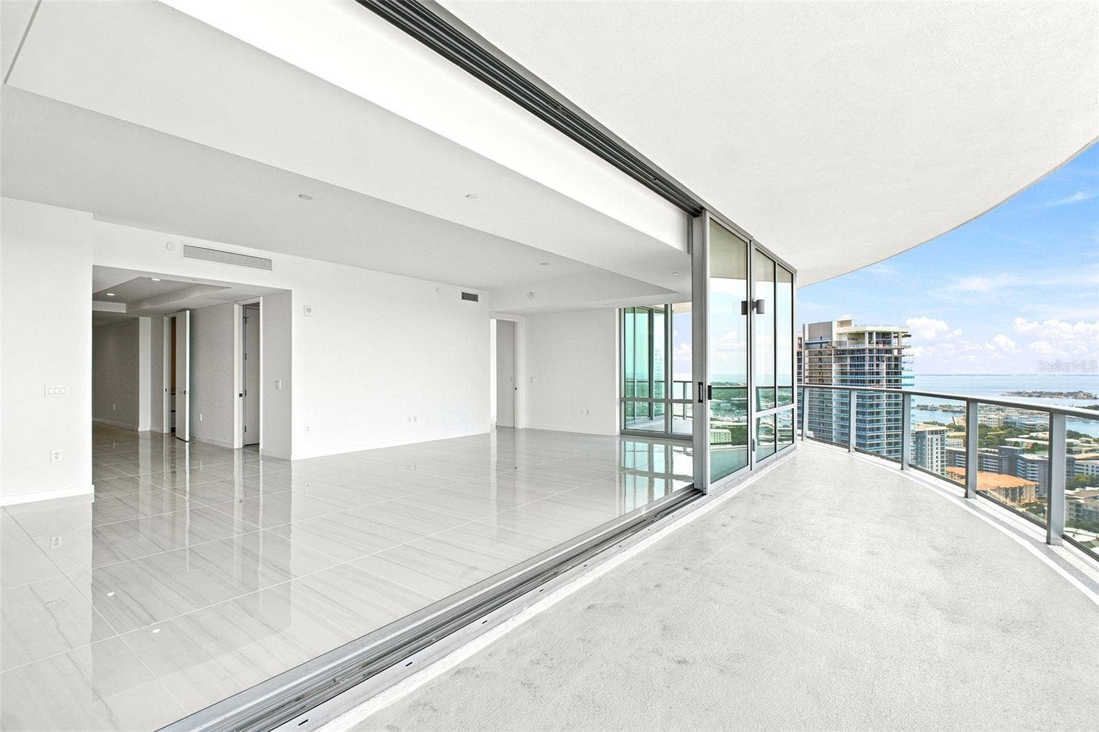 400 CENTRAL AVENUE, #2901, St Petersburg, FL 33701 400 CENTRAL AVENUE, #2901, St Petersburg, FL 33701