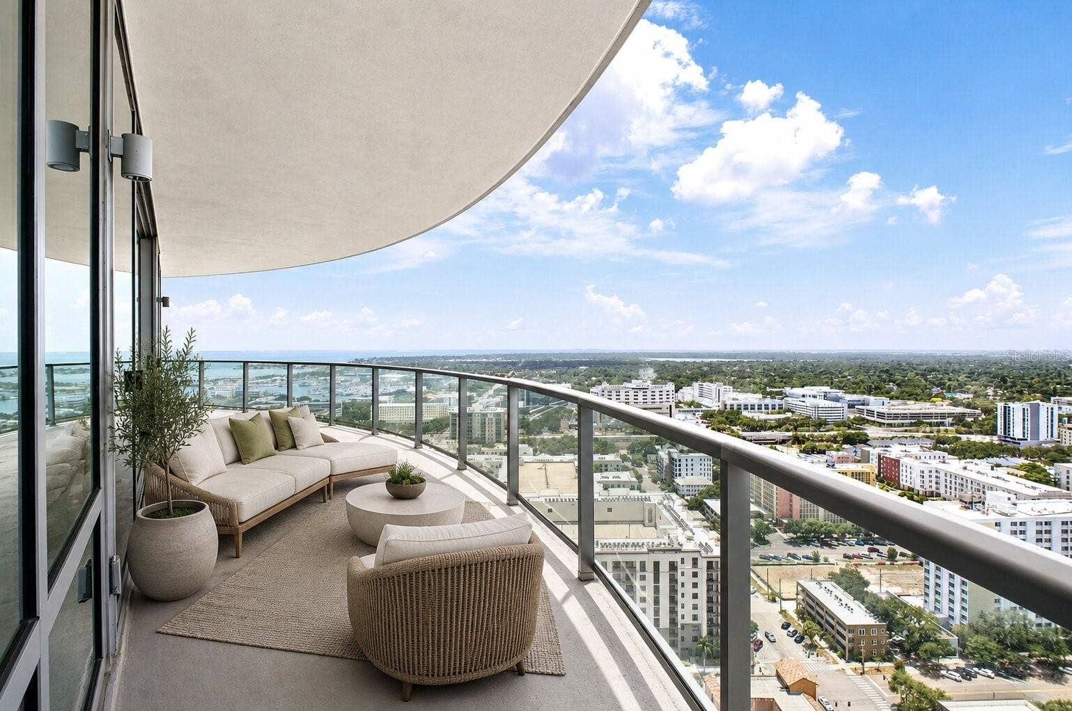 400 CENTRAL AVENUE, #2901, St Petersburg, FL 33701 400 CENTRAL AVENUE, #2901, St Petersburg, FL 33701