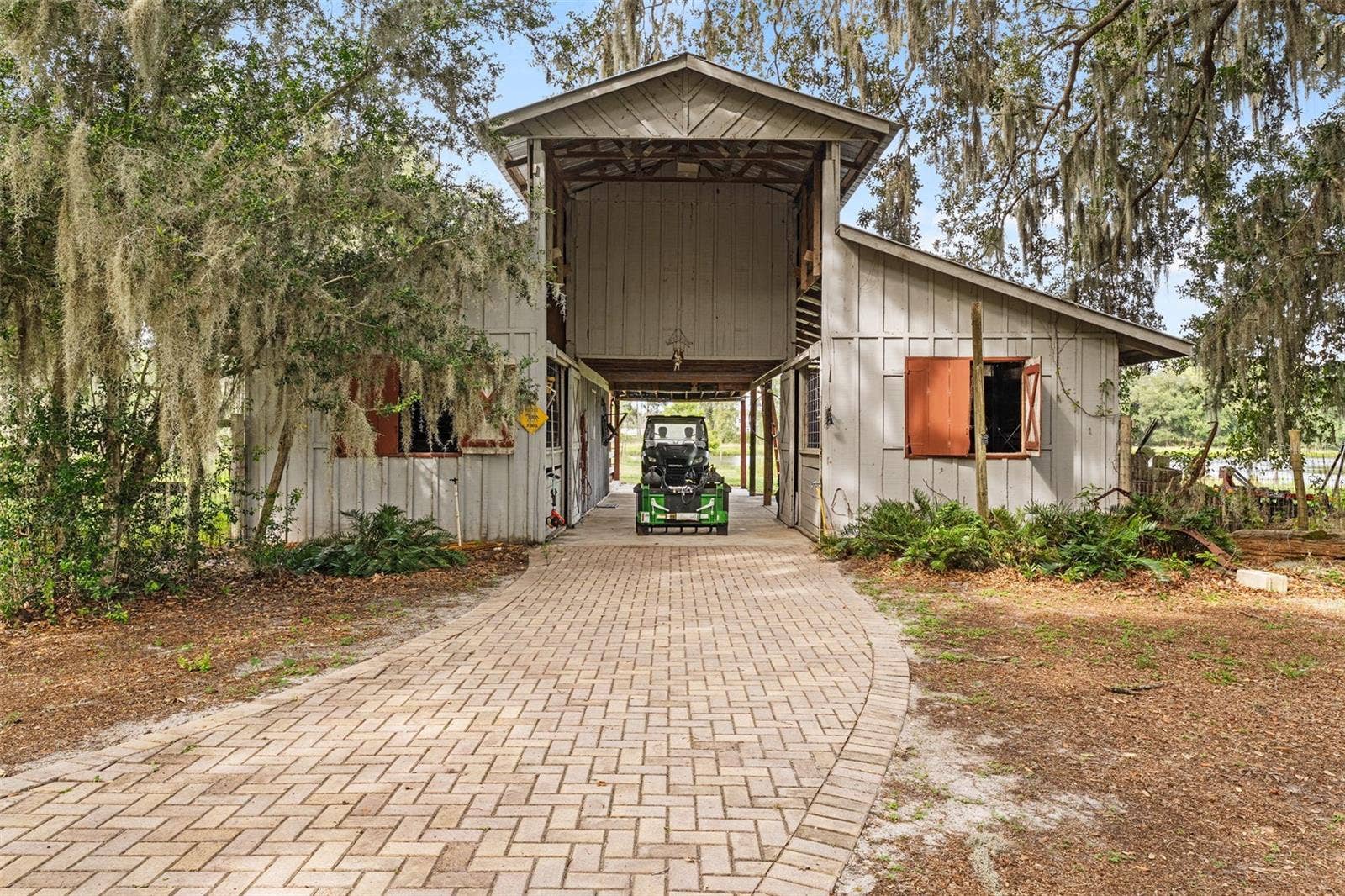 33415 KIEFER ROAD, Wesley Chapel, FL 33545