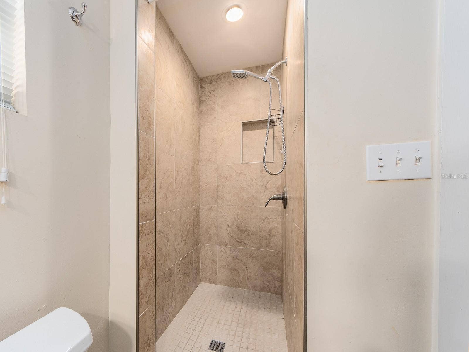 2242 INDIAN AVENUE S, Largo, FL 33770 2242 INDIAN AVENUE S, Largo, FL 33770