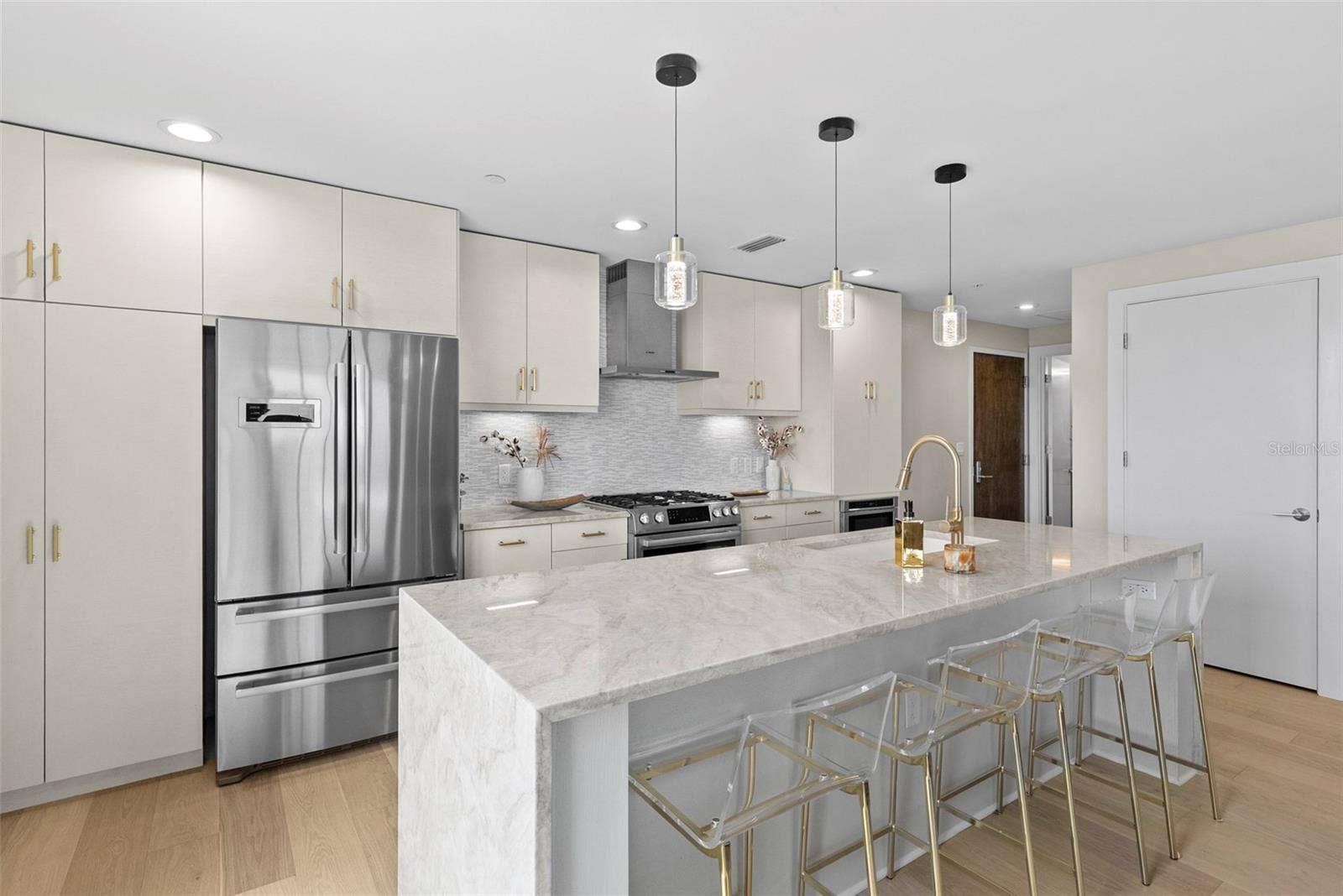 199 DALI BOULEVARD, #1001, St Petersburg, FL 33701