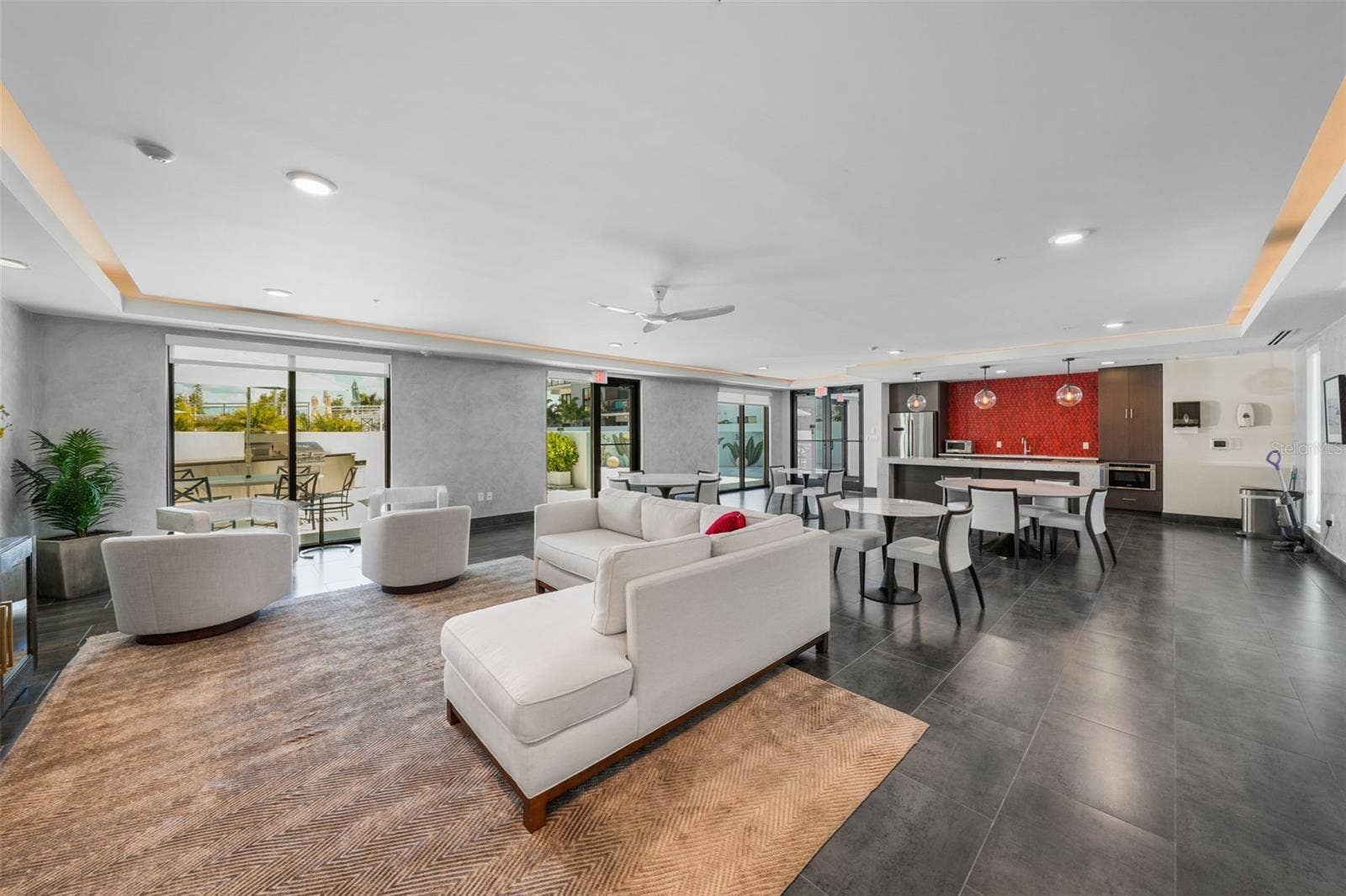 199 DALI BOULEVARD, #1001, St Petersburg, FL 33701