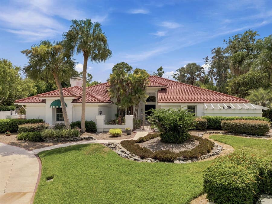 Property photo for 2210 WEDGEWOOD COURT, Plant City, FL