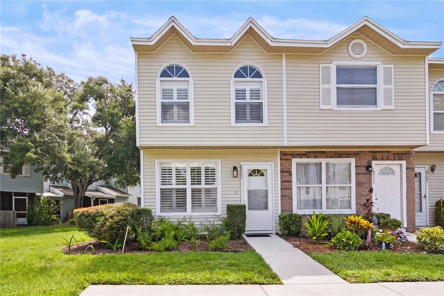 Property photo for 8711 COBBLER PLACE, Tampa, FL