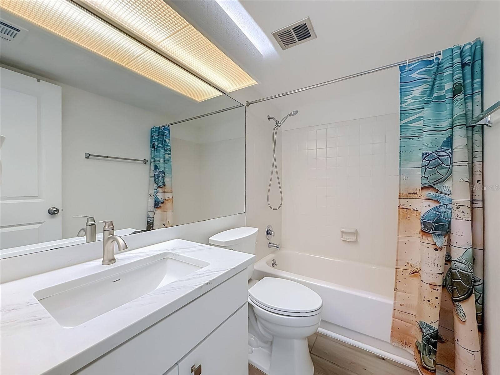 6537 CAPE HATTERAS WAY NE, #2, St Petersburg, FL 33702