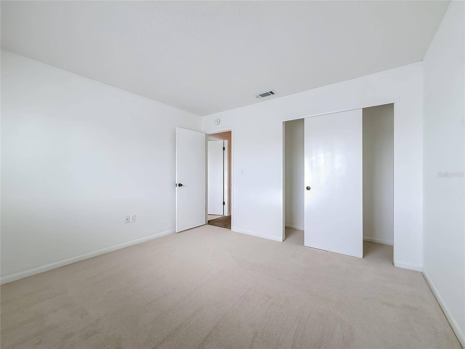 6537 CAPE HATTERAS WAY NE, #2, St Petersburg, FL 33702