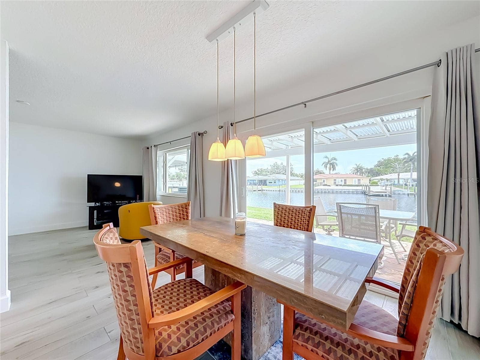 6537 CAPE HATTERAS WAY NE, #2, St Petersburg, FL 33702