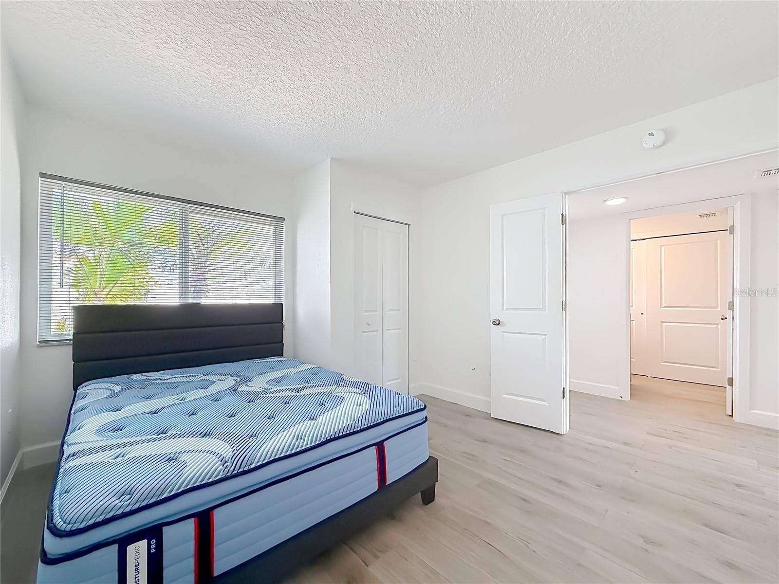 6537 CAPE HATTERAS WAY NE, #2, St Petersburg, FL 33702