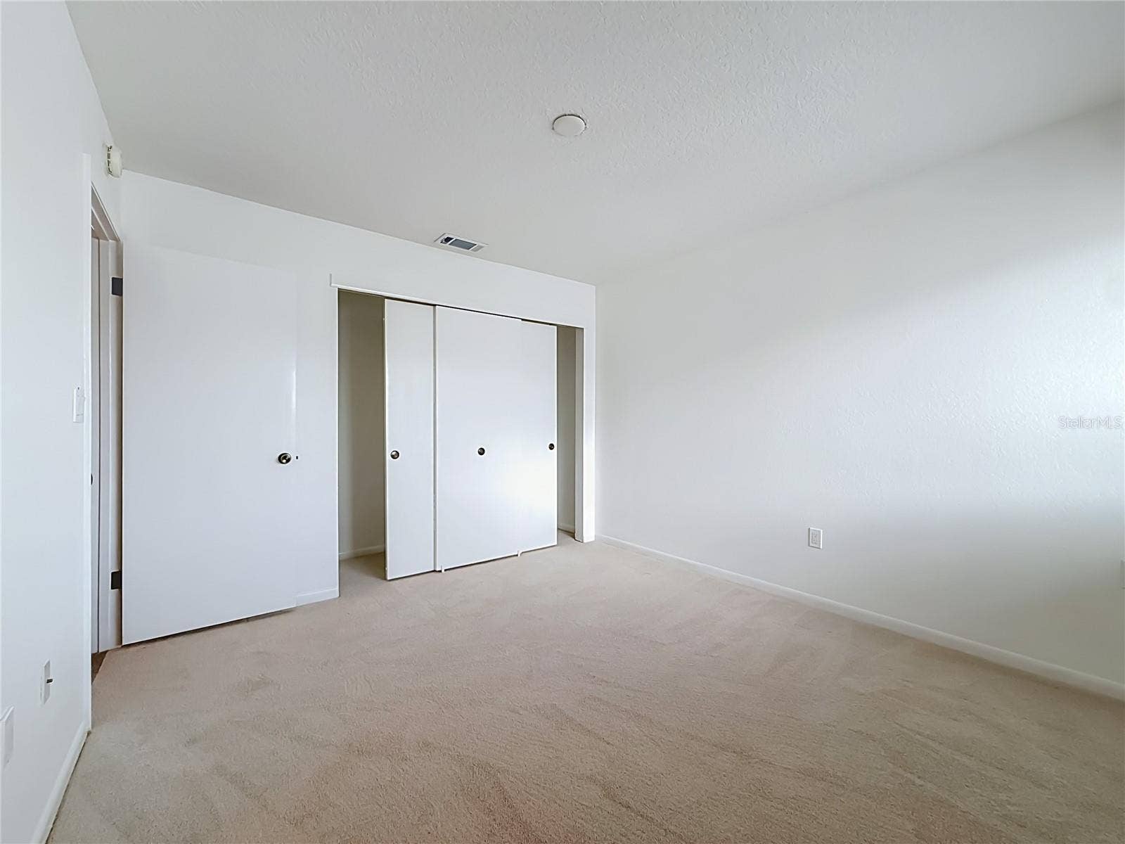 6537 CAPE HATTERAS WAY NE, #2, St Petersburg, FL 33702