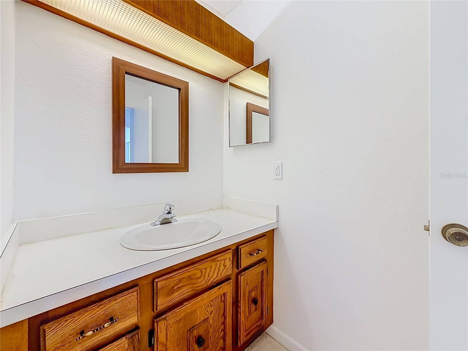 6537 CAPE HATTERAS WAY NE, #2, St Petersburg, FL 33702