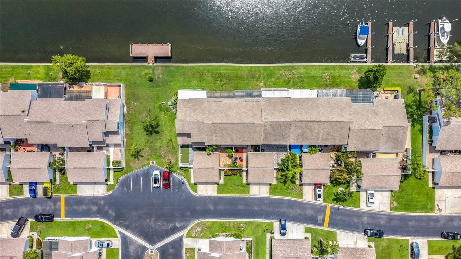 6537 CAPE HATTERAS WAY NE, #2, St Petersburg, FL 33702