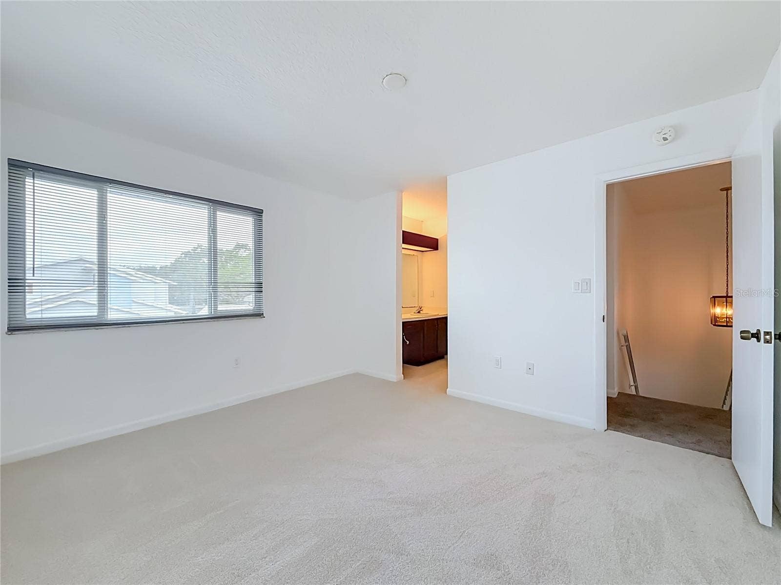 6537 CAPE HATTERAS WAY NE, #2, St Petersburg, FL 33702