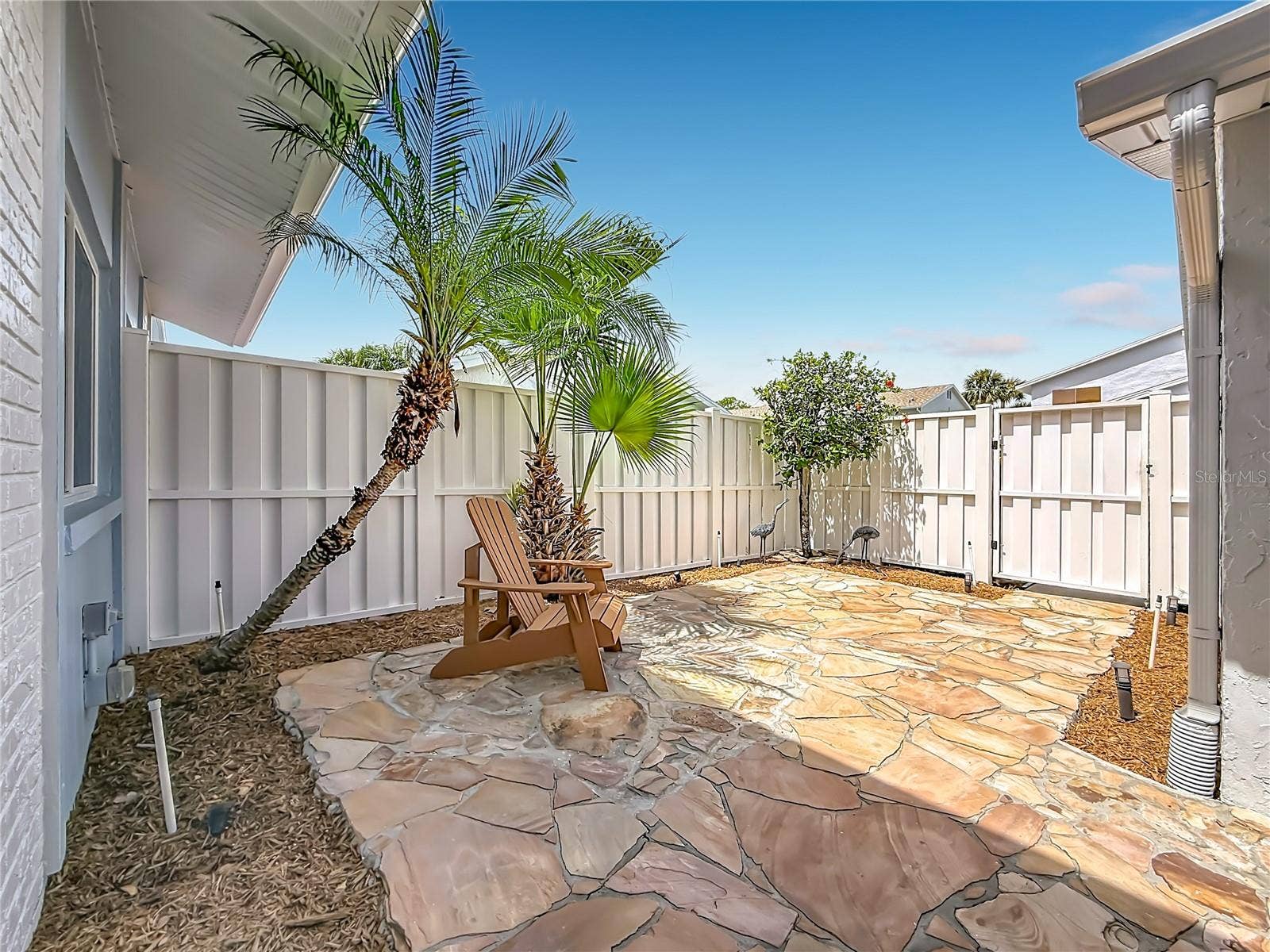 6537 CAPE HATTERAS WAY NE, #2, St Petersburg, FL 33702