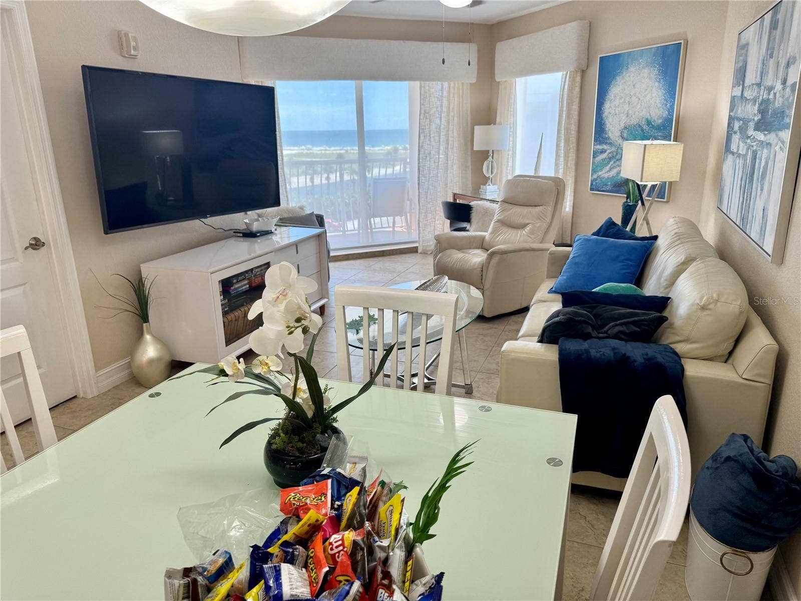 11605 GULF BOULEVARD, #503, Treasure Island, FL 33706 11605 GULF BOULEVARD, #503, Treasure Island, FL 33706