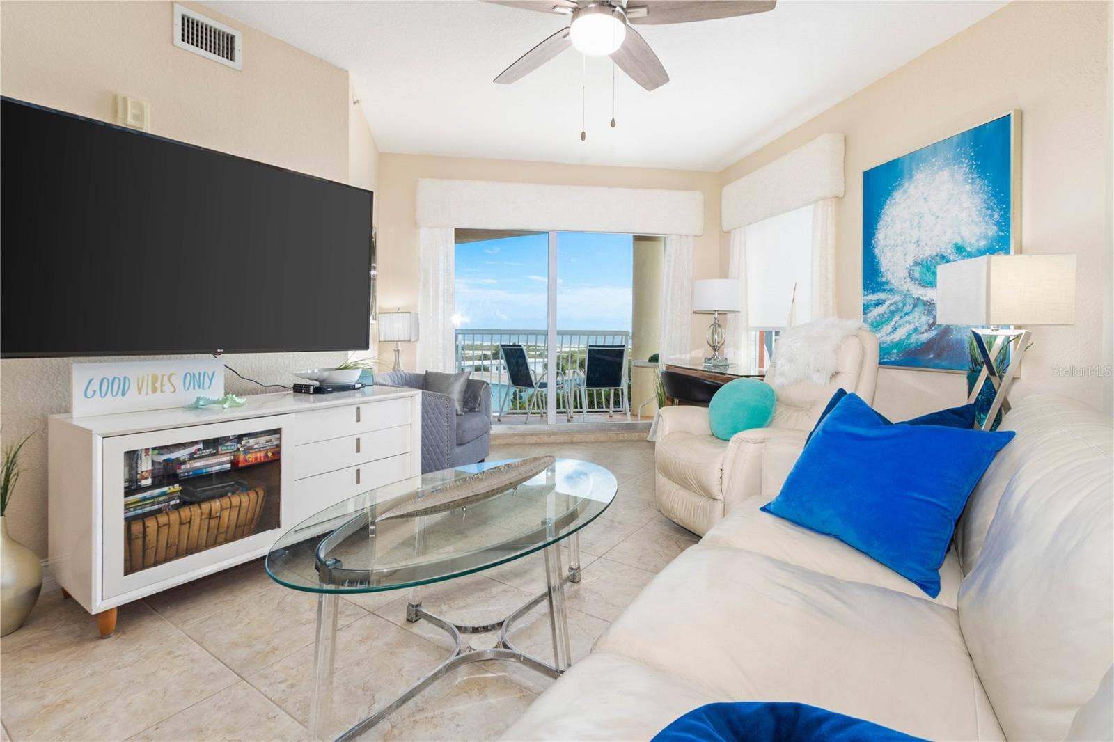 11605 GULF BOULEVARD, #503, Treasure Island, FL 33706 11605 GULF BOULEVARD, #503, Treasure Island, FL 33706