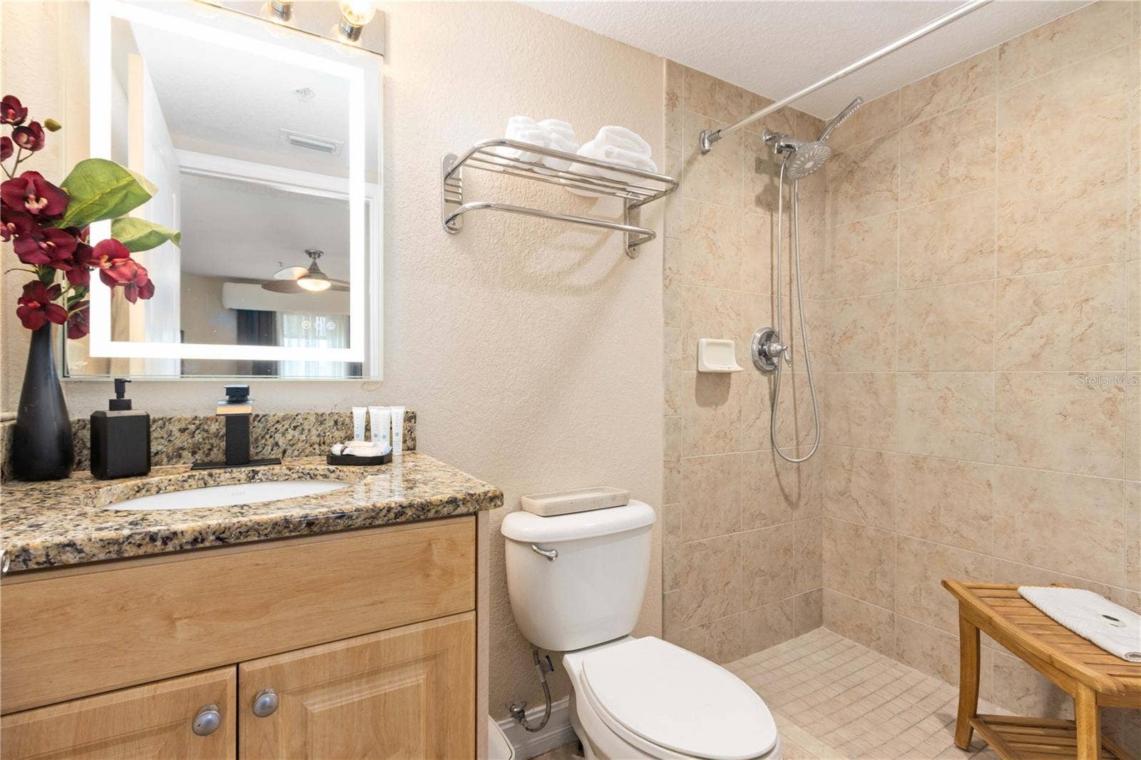 11605 GULF BOULEVARD, #503, Treasure Island, FL 33706 11605 GULF BOULEVARD, #503, Treasure Island, FL 33706