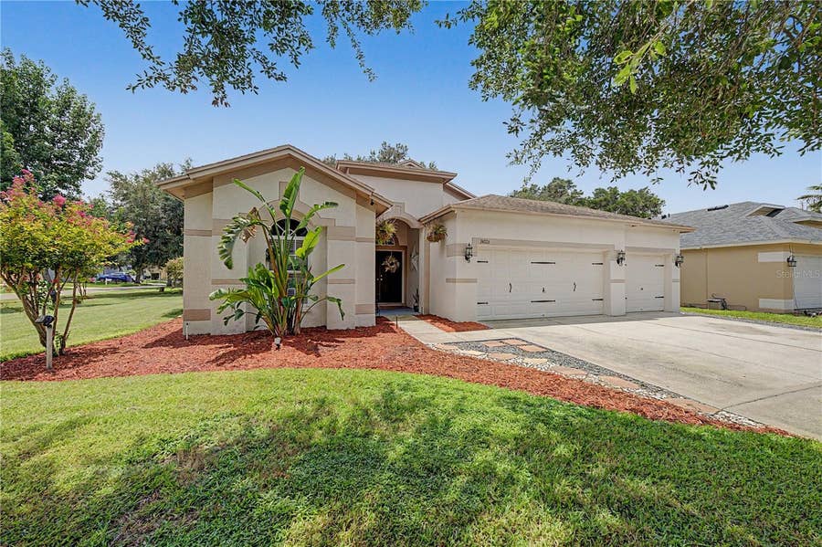 Property photo for 34726 PINEHURST GREENE WAY, Zephyrhills, FL