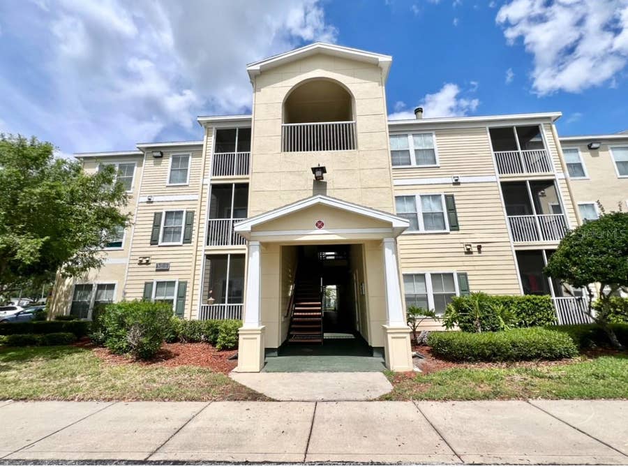 Property photo for 18469 BRIDLE CLUB DRIVE, #Building 3, Tampa, FL
