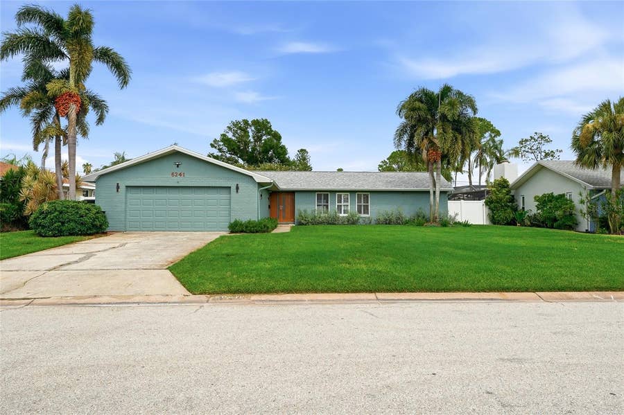 Property photo for 6241 TANGLEWOOD DRIVE NE, St Petersburg, FL