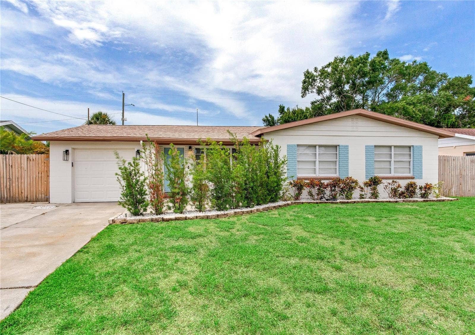 4416 W BAY COURT AVENUE, Tampa, FL 33611 4416 W BAY COURT AVENUE, Tampa, FL 33611