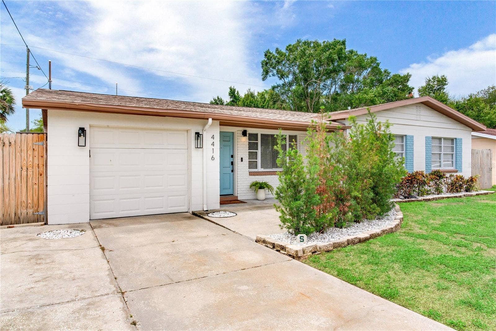 4416 W BAY COURT AVENUE, Tampa, FL 33611 4416 W BAY COURT AVENUE, Tampa, FL 33611