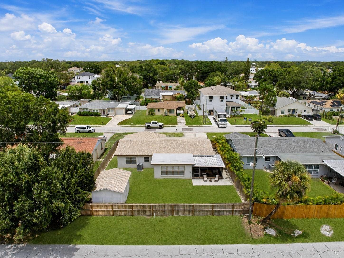 4416 W BAY COURT AVENUE, Tampa, FL 33611 4416 W BAY COURT AVENUE, Tampa, FL 33611