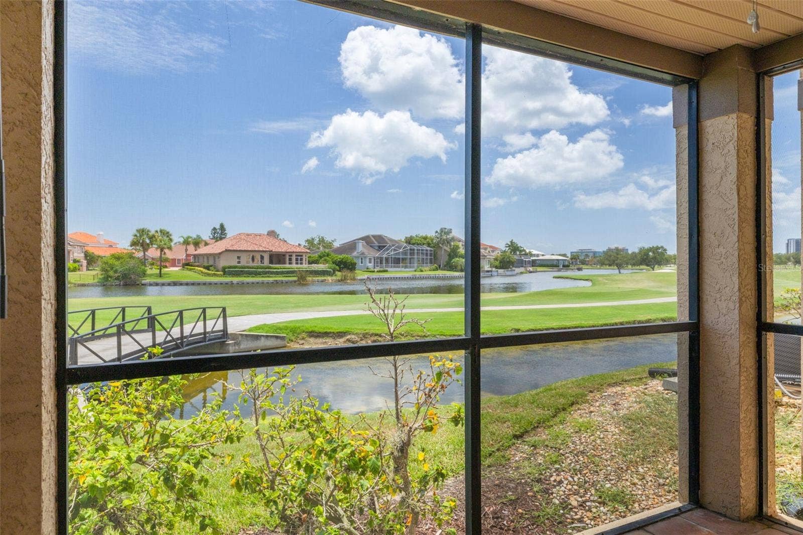 2400 FEATHER SOUND DRIVE, #914, Clearwater, FL 33762 2400 FEATHER SOUND DRIVE, #914, Clearwater, FL 33762