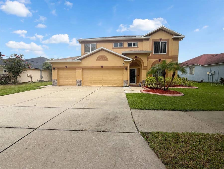 Property photo for 4236 BALINGTON DRIVE, Valrico, FL