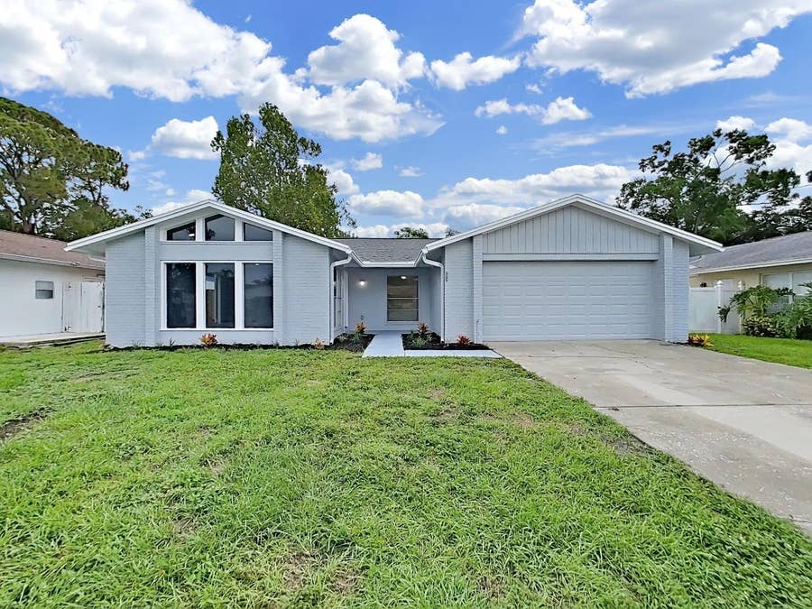 Property photo for 7513 MAYFAIR COURT, Tampa, FL