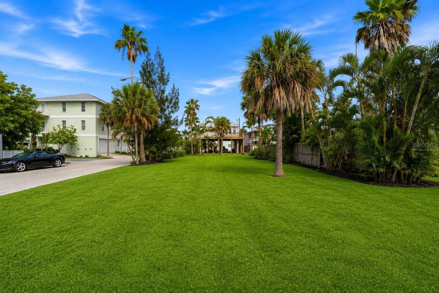 131 86TH TERRACE, Treasure Island, FL 33706 Virtually Staged/ AI