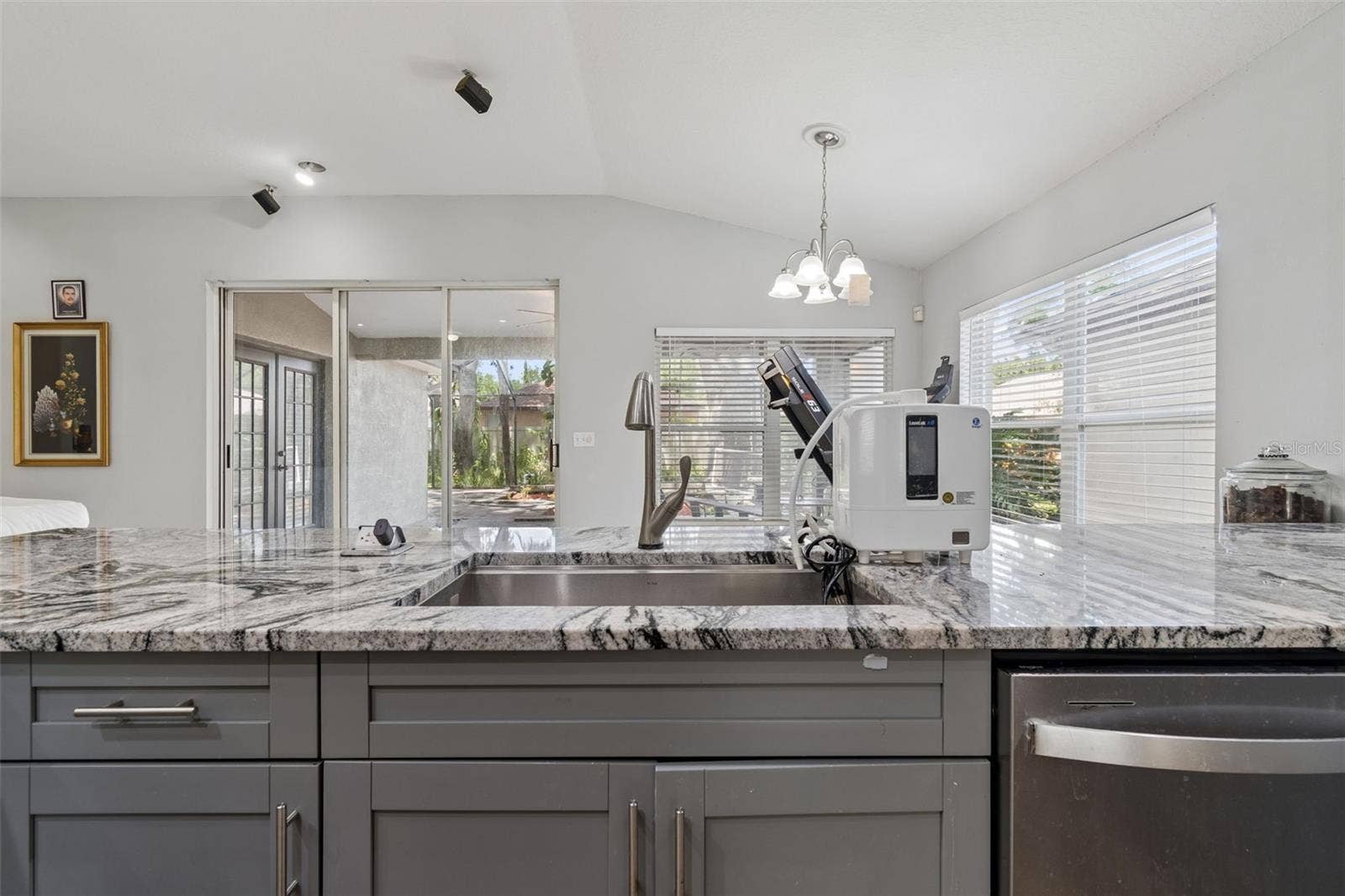 4643 DUNNIE DRIVE, Tampa, FL 33614 4643 DUNNIE DRIVE, Tampa, FL 33614