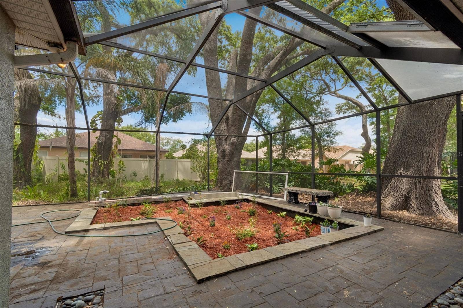 4643 DUNNIE DRIVE, Tampa, FL 33614 4643 DUNNIE DRIVE, Tampa, FL 33614