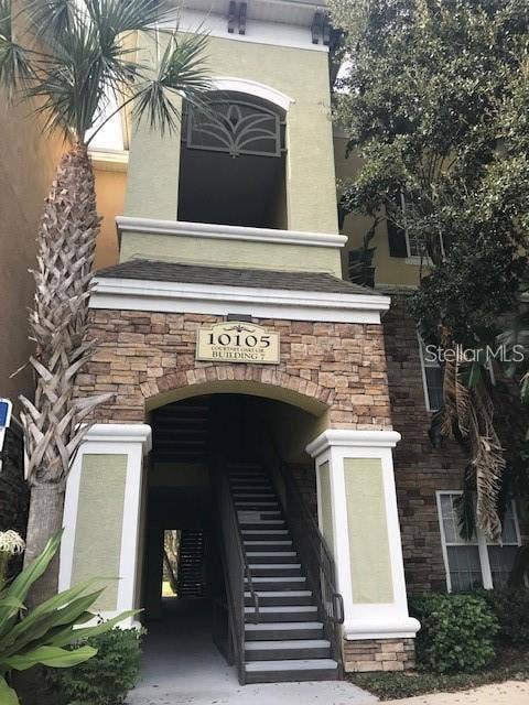 Property photo for 10105 COURTNEY OAKS CIRCLE, #304, Tampa, FL