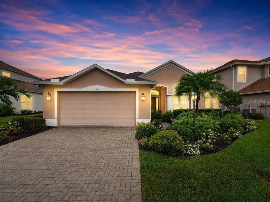 Property photo for 6411 GOLDEN EYE GLEN, Bradenton, FL