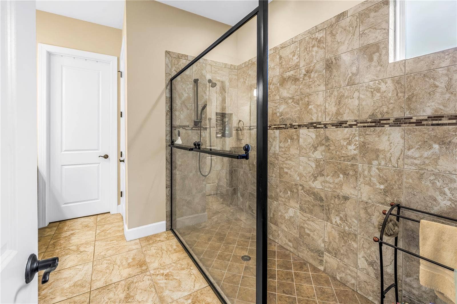 9912 BATCHELDER TERRACE, Palmetto, FL 34221 Ensuit