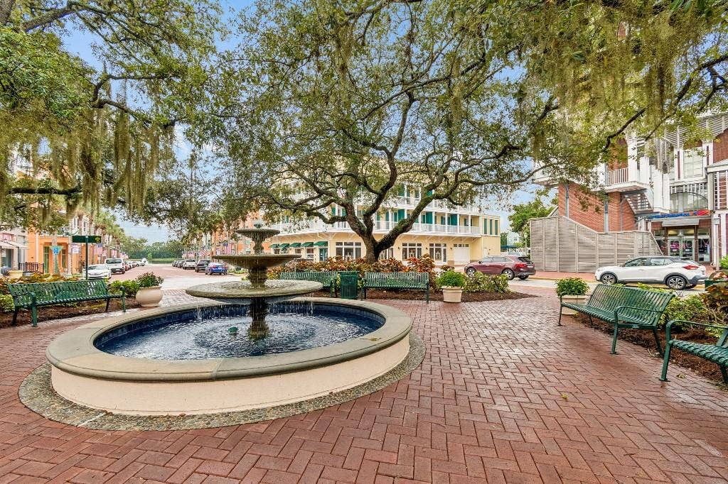 600 MARKET STREET, #230, Celebration, FL 34747 600 MARKET STREET, #230, Celebration, FL 34747