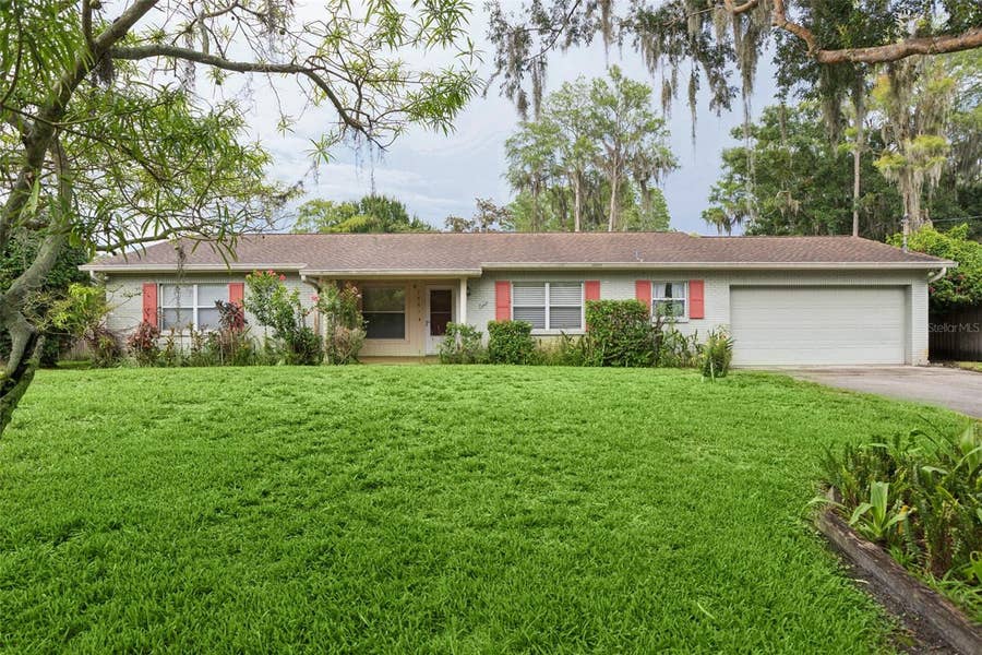 Property photo for 2801 WILSON CIRCLE, Lutz, FL
