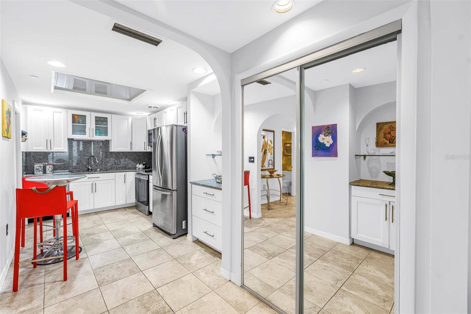 1 BEACH DRIVE SE, #1907, St Petersburg, FL 33701